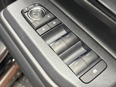صورة مصغرة 31 لـ 2024 Toyota LAND CRUISER 250