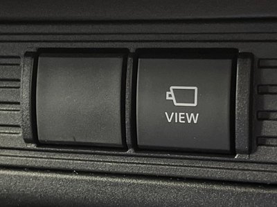 صورة مصغرة 51 لـ 2024 Toyota LAND CRUISER 250