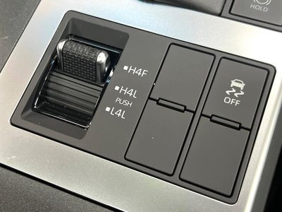 صورة مصغرة 55 لـ 2024 Toyota LAND CRUISER 250