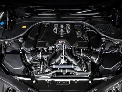 BMW M8 - 8