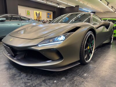 FERRARI F8 TRIBUTO - 2