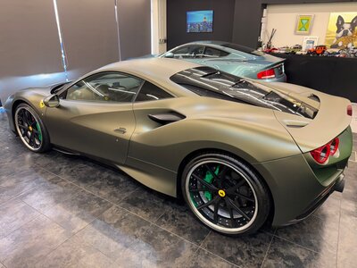 FERRARI F8 TRIBUTO - 5