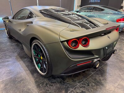 FERRARI F8 TRIBUTO - 10