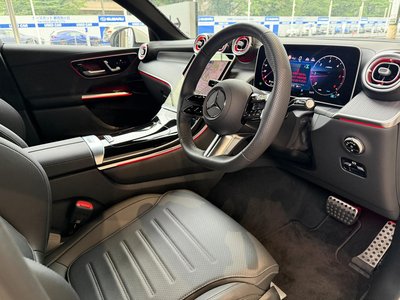 2025 Mercedes-BENZ GLC thumbnail 28