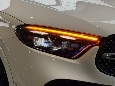 2025 Mercedes-BENZ GLC photo 6