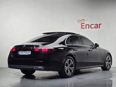 2024 Mercedes-BENZ E-CLASS 照片 4