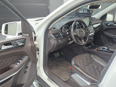 MERCEDES-BENZ GLS - 10