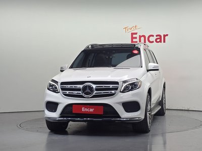 MERCEDES-BENZ GLS - 2