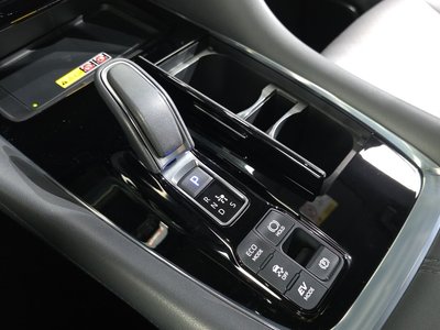 2025 TOYOTA ALPHARD 缩略图 12