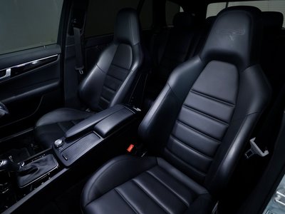 2011 Mercedes-BENZ C-CLASS AMG thumbnail 37