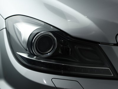 2011 Mercedes-BENZ C-CLASS AMG thumbnail 16