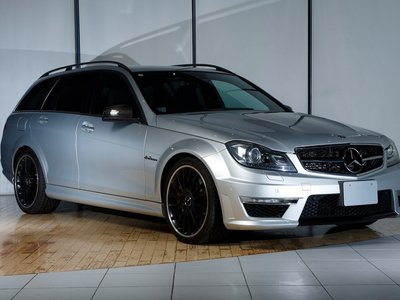 2011 Mercedes-BENZ C-CLASS AMG 照片 2