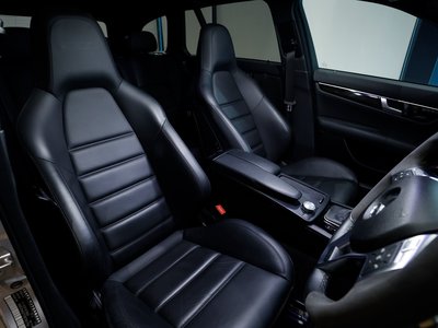 2011 Mercedes-BENZ C-CLASS AMG thumbnail 35