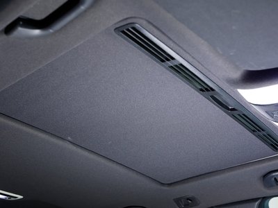2011 Mercedes-BENZ C-CLASS AMG thumbnail 41