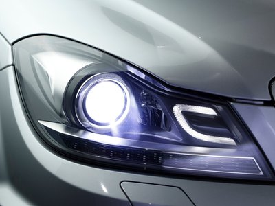2011 Mercedes-BENZ C-CLASS AMG thumbnail 18