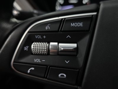 2020 Genesis G90 thumbnail 31