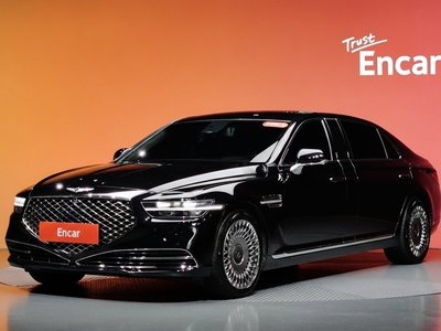 2020 Genesis G90 — фото 1