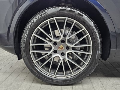 PORSCHE CAYENNE - 6