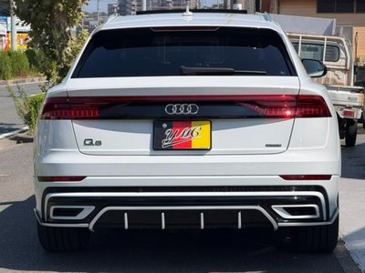 2019 AUDI Q8 — фото 7