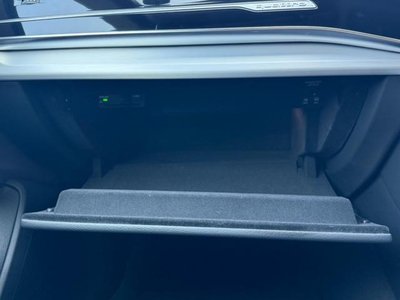 2019 AUDI Q8 — миниатюра 14
