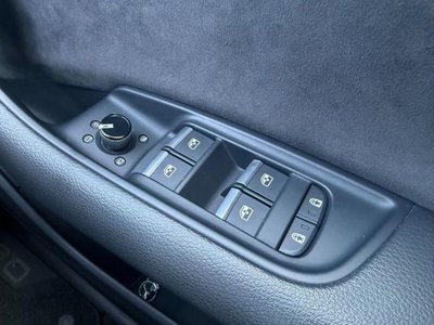 2019 AUDI Q8 — миниатюра 27