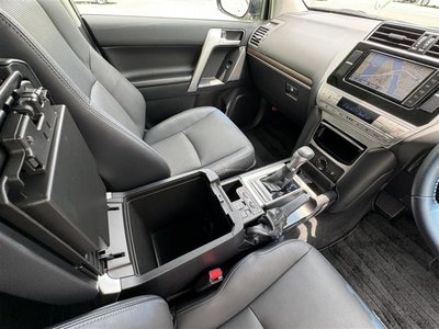2023 Toyota LAND CRUISER PRADO 缩略图 26