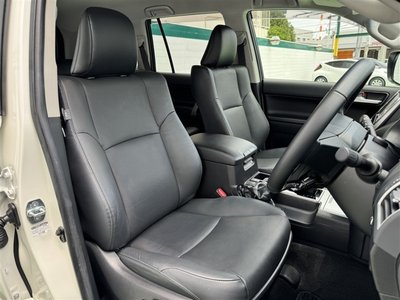 2023 Toyota LAND CRUISER PRADO — фото 10