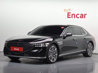 صورة 1 لـ 2023 Genesis G90 (RS4)
