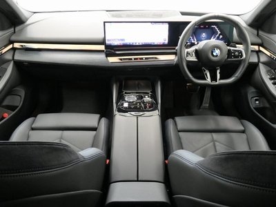 2024 BMW 5 SERIES 照片 4