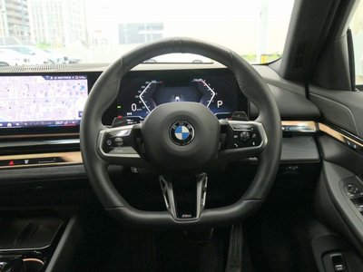 2024 BMW 5 SERIES 照片 6