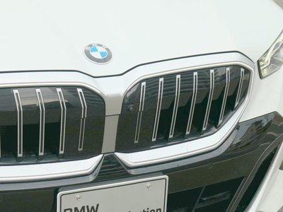 2024 BMW 5 SERIES — миниатюра 61