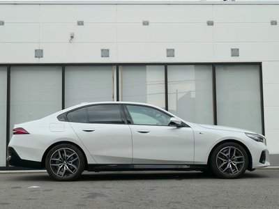 2024 BMW 5 SERIES — миниатюра 48