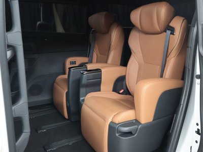 2025 Toyota VELLFIRE 缩略图 30