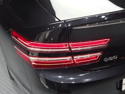 GENESIS G80 (RG3) - 10