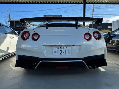 NISSAN GT-R - 7