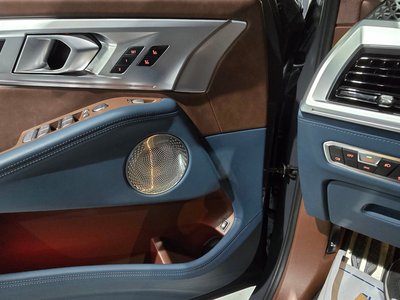 صورة مصغرة 11 لـ 2023 BMW XM