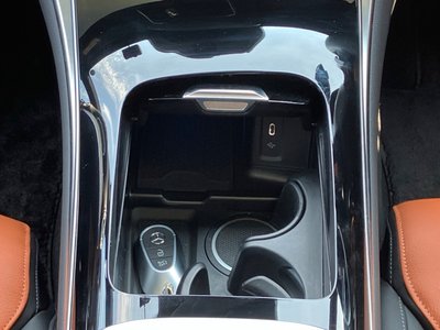 2024 Mercedes-BENZ GLC — миниатюра 23