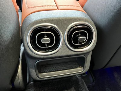 2024 Mercedes-BENZ GLC — миниатюра 27