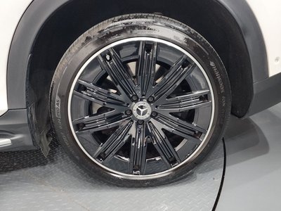 MERCEDES-BENZ EQE - 8