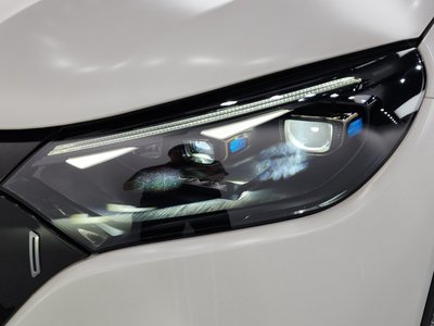 MERCEDES-BENZ EQE - 9