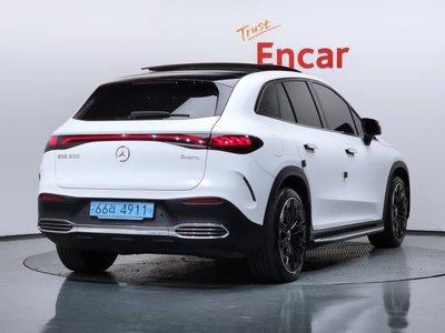 MERCEDES-BENZ EQE - 3