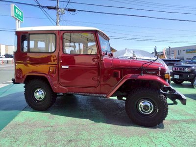 TOYOTA LAND CRUISER 40 - 9