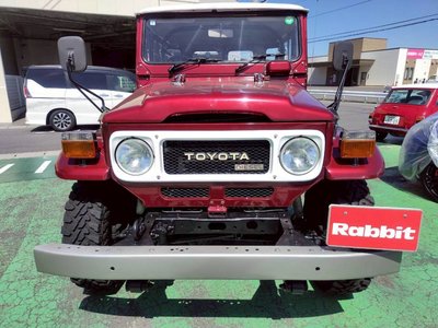 TOYOTA LAND CRUISER 40 - 2