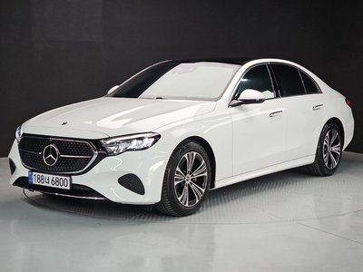 MERCEDES-BENZ E-CLASS - 5