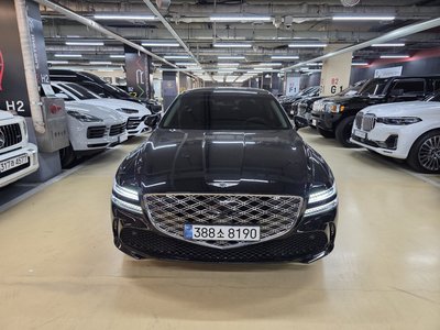 GENESIS G80 (RG3) - 1