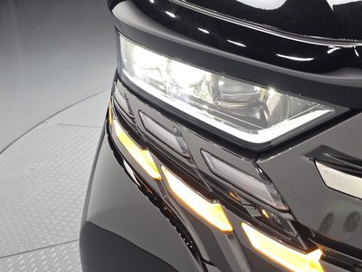 صورة 9 لـ 2025 Toyota ALPHARD