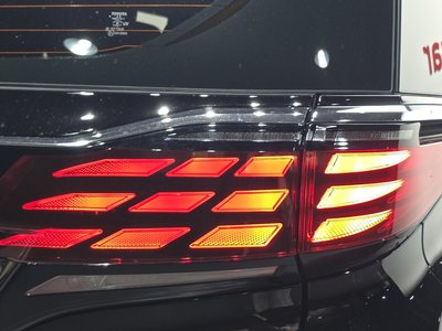 صورة 10 لـ 2025 Toyota ALPHARD