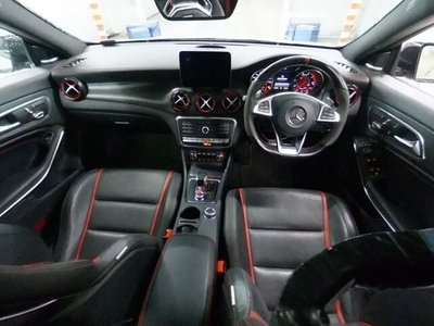 MERCEDES-BENZ CLA AMG - 3