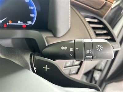 TOYOTA ALPHARD - 8