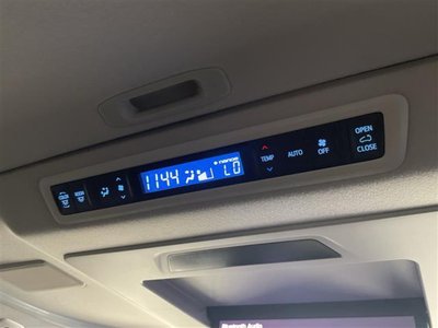 2023 Toyota ALPHARD — миниатюра 12